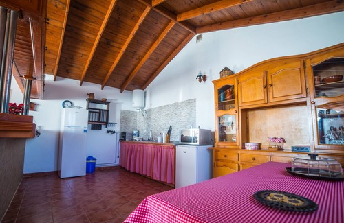 La Ampuyenta Casa | casa rural Sunset Ampuyenta