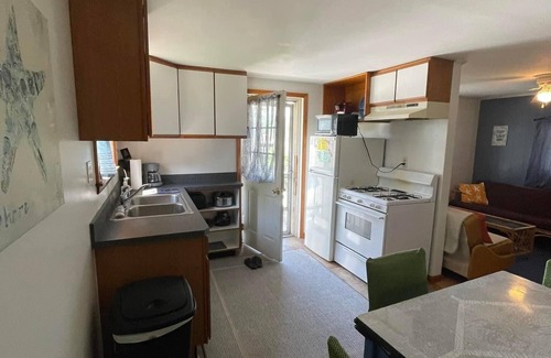 Irving Cabaña | Sunset Bay 2 Cottages 2Bd y 1Bd Cerca de la playa Mismo lote 1 precio para ambos