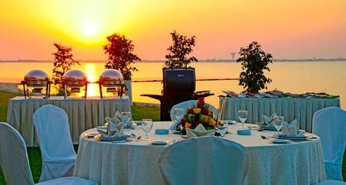 Al Khobar Complejo | Sunset Beach Resort Marina & Spa