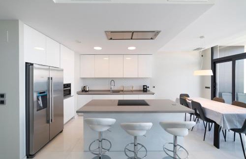 Cala Apartamento | Sunset Drive Benidorm by Mar Holidays