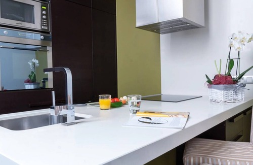 Dreta de l'Eixample Apartamento | SweetHomeBarcelona Quiet 2 Bed 2 Bath in Central Barcelona with charming gallery