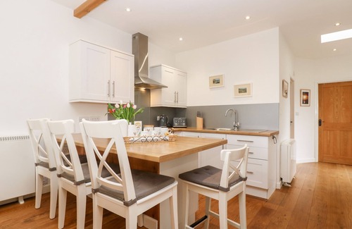St Just Cabaña | SUNSET, family friendly, country holiday cottage in St Just