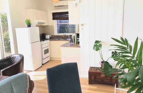 Frankston Apartamento | Sunset Garden Hideaway by the Beach