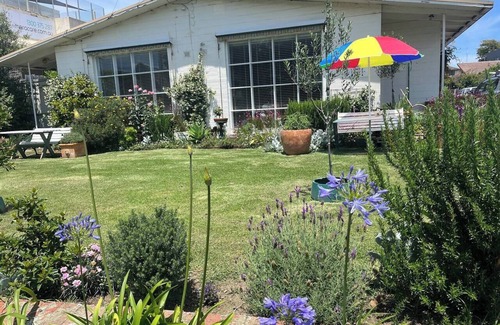 Frankston Apartamento | Sunset Garden Hideaway by the Beach