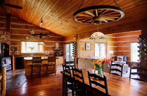 Flesherton Casa | Sunset Haven on Three Acres With Private Beach Front Pond