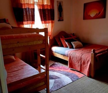 Magnac-Laval Cama Y Desayuno | Sunset House Chambres de Hotes