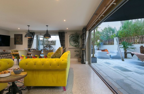 Botallack Casa | SUNSET HOUSE, pet friendly, character holiday cottage in St Just