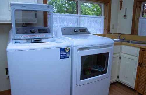 Boothbay Harbor Apartamento | Sunset Lodge by Rocky Coast Rentals