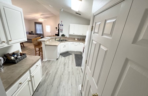 Westside Casa | Sunset near the lake up to 10 guests/4bds/2baths