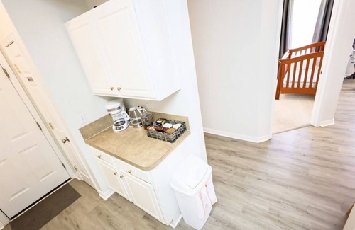 Westside Casa | Sunset near the lake up to 10 guests/4bds/2baths