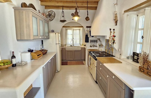 Agios Stefanos Villa | Magnificent Villa Karam with private pool