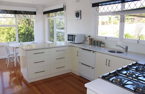 Legana Casa | Sunset on Tamar Summa