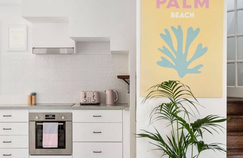 Palm Beach Casa | Sunset Palms over Pittwater
