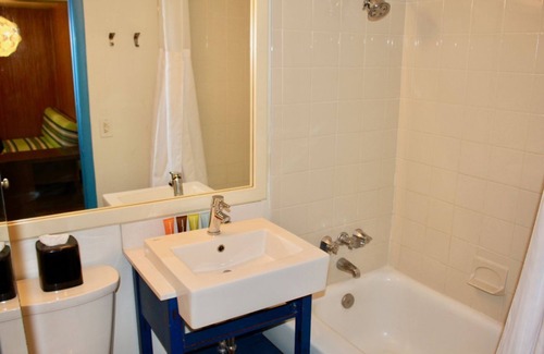 St. Pete Beach Complejo | Sunset Paradise! Perfect Location for Your Next Vacation | 2 Outdoor Pools