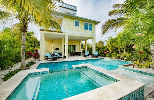 Anna Maria Casa | Sunset Paradise