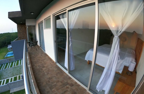 Boca del Rio Apartamento | Sunset Penthouse con vista al río y manglar 3BD PH