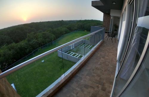 Boca del Rio Apartamento | Sunset Penthouse con vista al río y manglar 3BD PH