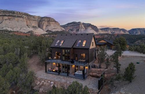 Orderville Casa | Sunset Pointe Modern Comfort Epic Views Zion