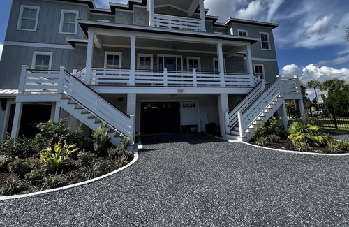 Charleston County Casa | Sunset Retreat on water 2min walk to beach!