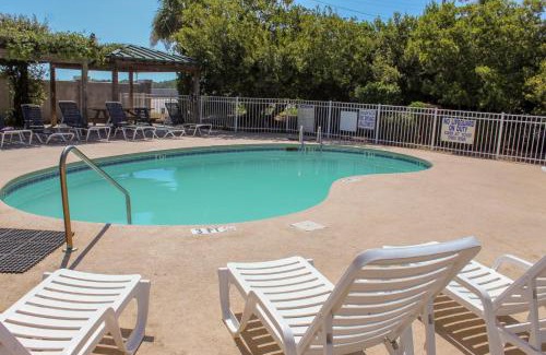 Folly Beach Apartamento | Sunset Retreat