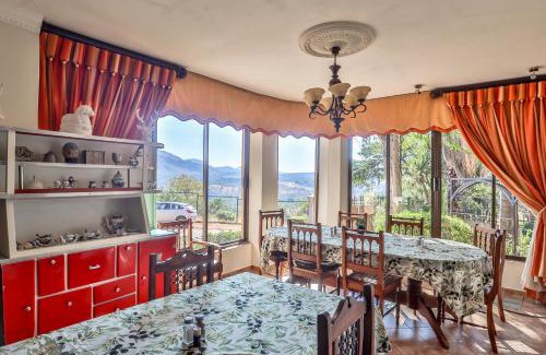 Rustenburg Casa | Sunset Ridge Guest House