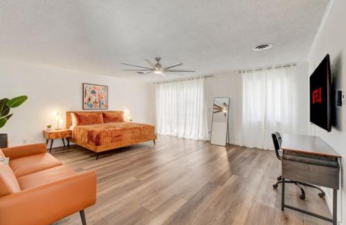 Royal Crest Rancheros Casa | Sunset Royale - The Ultimate Vegas Getaway