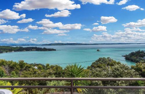 Omiha Casa | Sunset Sanctuary- Stay Waiheke