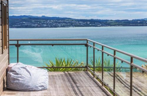 Omiha Casa | Sunset Sanctuary- Stay Waiheke