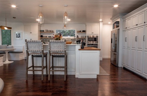 Asheville Casa | Sunset Sanctuary | Stunning Views Only Minutes from Downtown Asheville