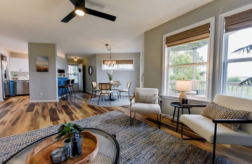 Colington Condominio | Sunset Seaker! Soundfront condo with Pool and great views!