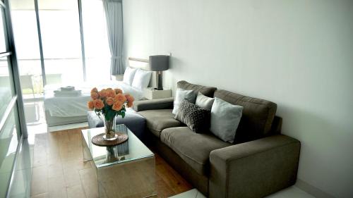 Na Chom Thian Apartamento | Sunset Serenity Seaview Najomtien Pattaya