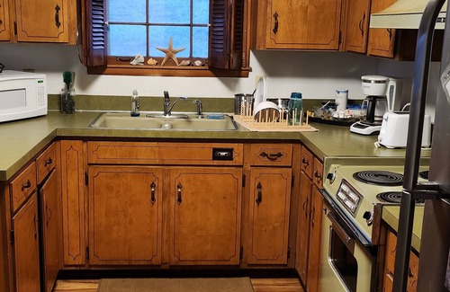 Hillwood Apartamento | Sunset Shanty 1-bedroom in West Nashville (420 friendly)