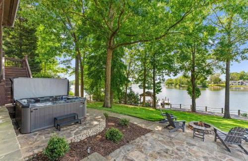 Mount Mourne Casa | Sunset Shores Resort by AvantStay Private Beach