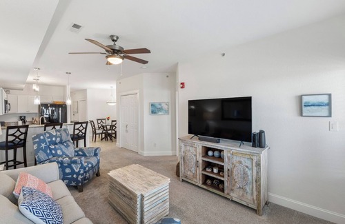 Nags Head Condominio | Sunset Sound: Se admiten mascotas, condominio de 2 dormitorios con una piscina comunitaria y espectaculares puestas de sol