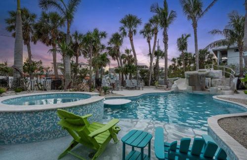 Siesta Key Village Casa | Sunset Splash