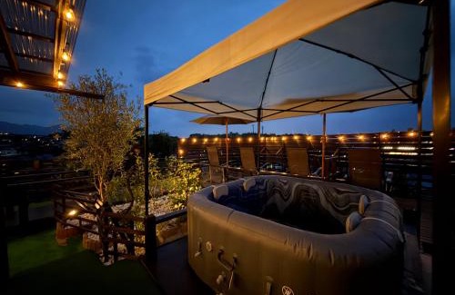 Hatsukaichi Villa | Sunset Terrace 宮島を眺めるヴィラ