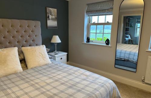 Kirkby on Bain Casa | Sunset View at The Dovecote