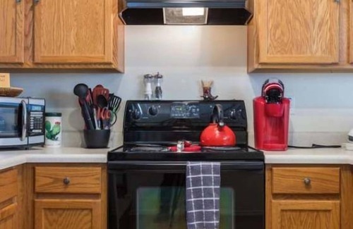 Tramonto Casa | Sunset Views From Your North Phoenix Condo Stay