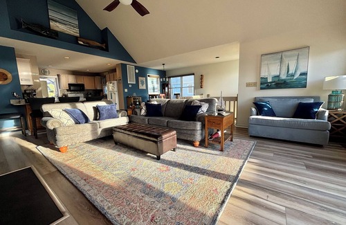 Nags Head Casa | Sunset Views of Roanoke Sound from Beach House.