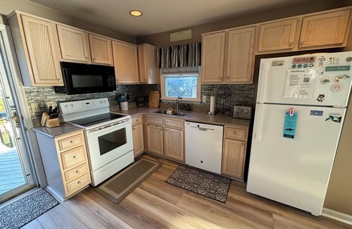 Nags Head Casa | Sunset Views of Roanoke Sound from Beach House.
