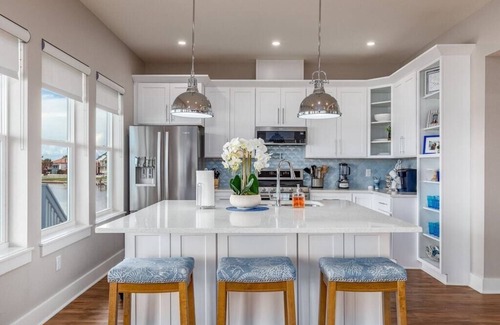 Rockport Casa | Sunsets | Private Pool & Hot Tub | Outdoor Kitchen | Boat Lift | Views