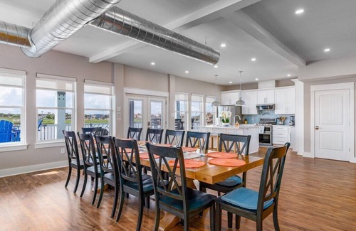 Rockport Casa | Sunsets | Private Pool & Hot Tub | Outdoor Kitchen | Boat Lift | Views