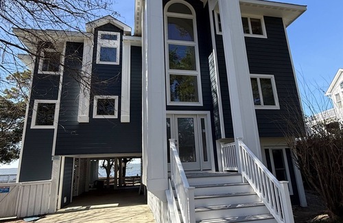 Corolla Light Casa | Sunset Views! Waterfront in Corolla Light. Pool, Hot Tub. Dog Friendly. Elevator