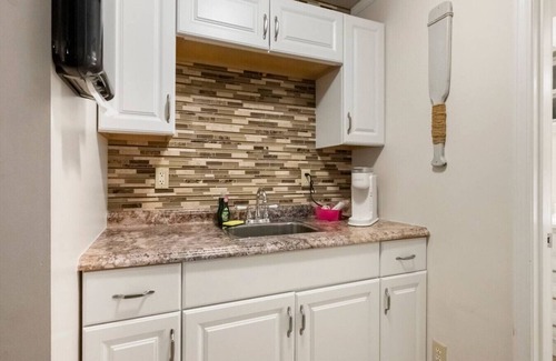 Sylvan Beach Apartamento | `Sunset Villa`-2 Bedroom, Queen, Bunks, Full-NEW!