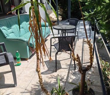 Banka Apartamento | SunsetHouse Garden Apartment