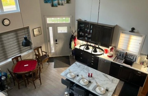 Greater Napanee Casa | Sunsets At The Oasis