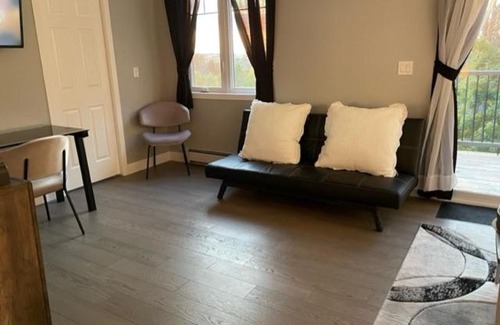 Greater Napanee Casa | Sunsets At The Oasis