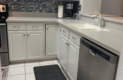St. Petersburg Condominio | ¡Bienvenido al paraiso!