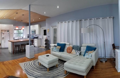 Crescent Heights Casa | 🌞Sunshine Cottage St Pete🌞--Home away from home!🏖️👙🩴