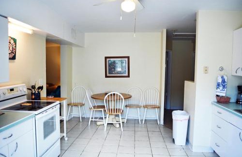 Indian Rocks Beach Casa | Sunshine Cozy Cottage
